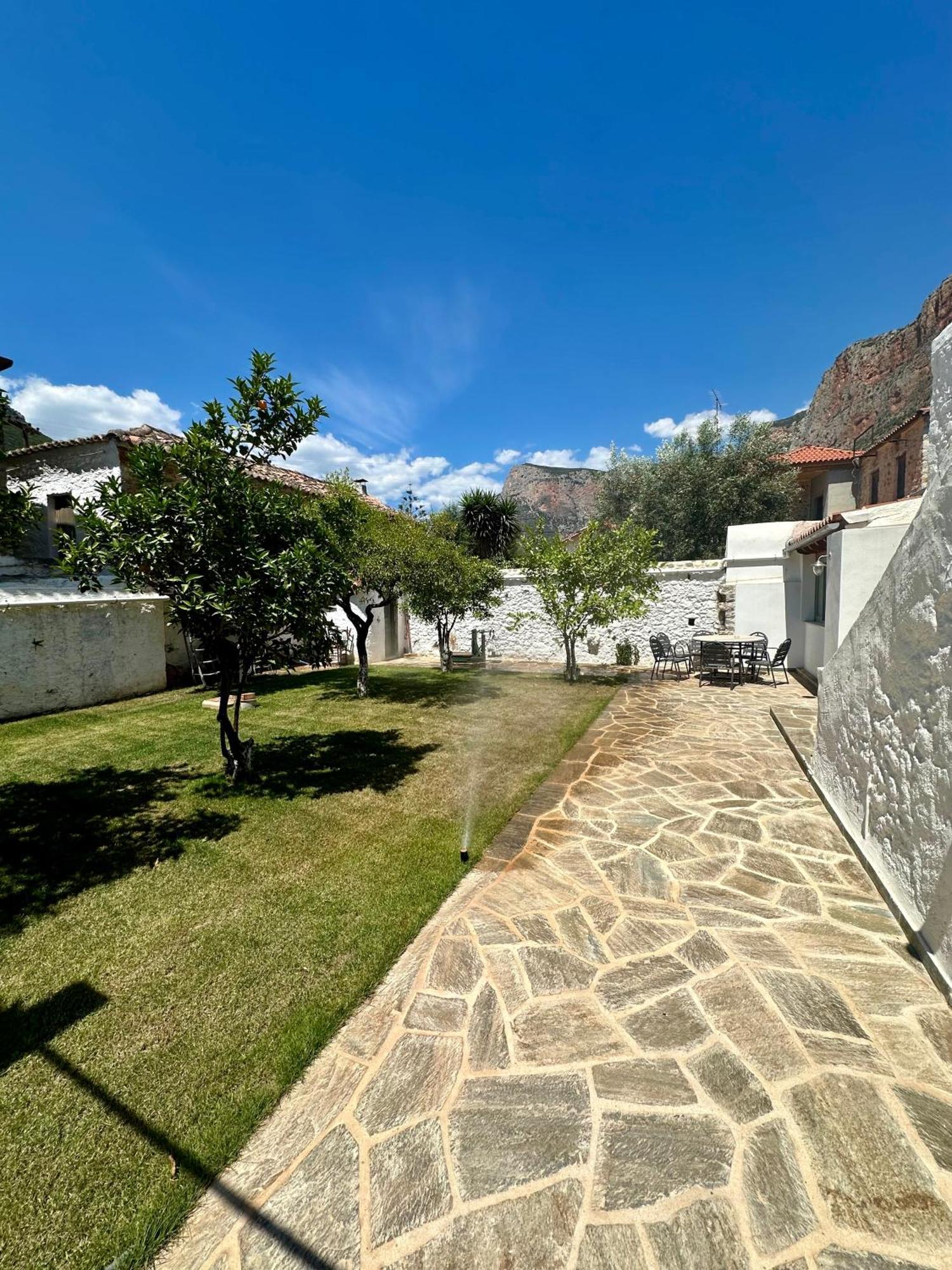 فيلا Alexander House 2 ليونِذيو المظهر الخارجي الصورة